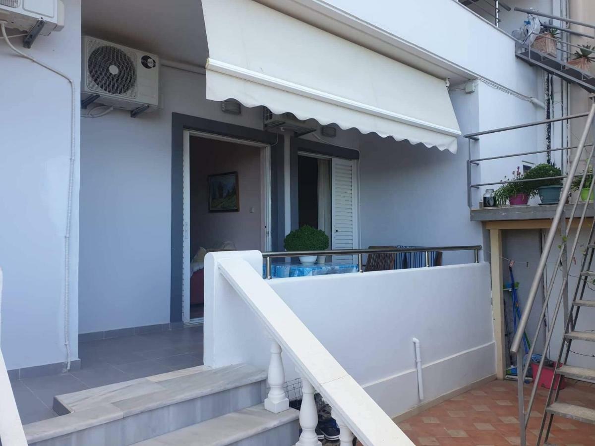 Family Sea & Garden View Apartment Превеза Екстер'єр фото